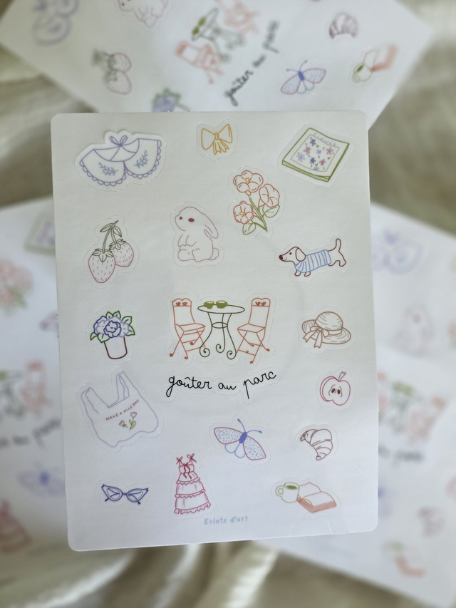 Planche de stickers - Goûter au parc