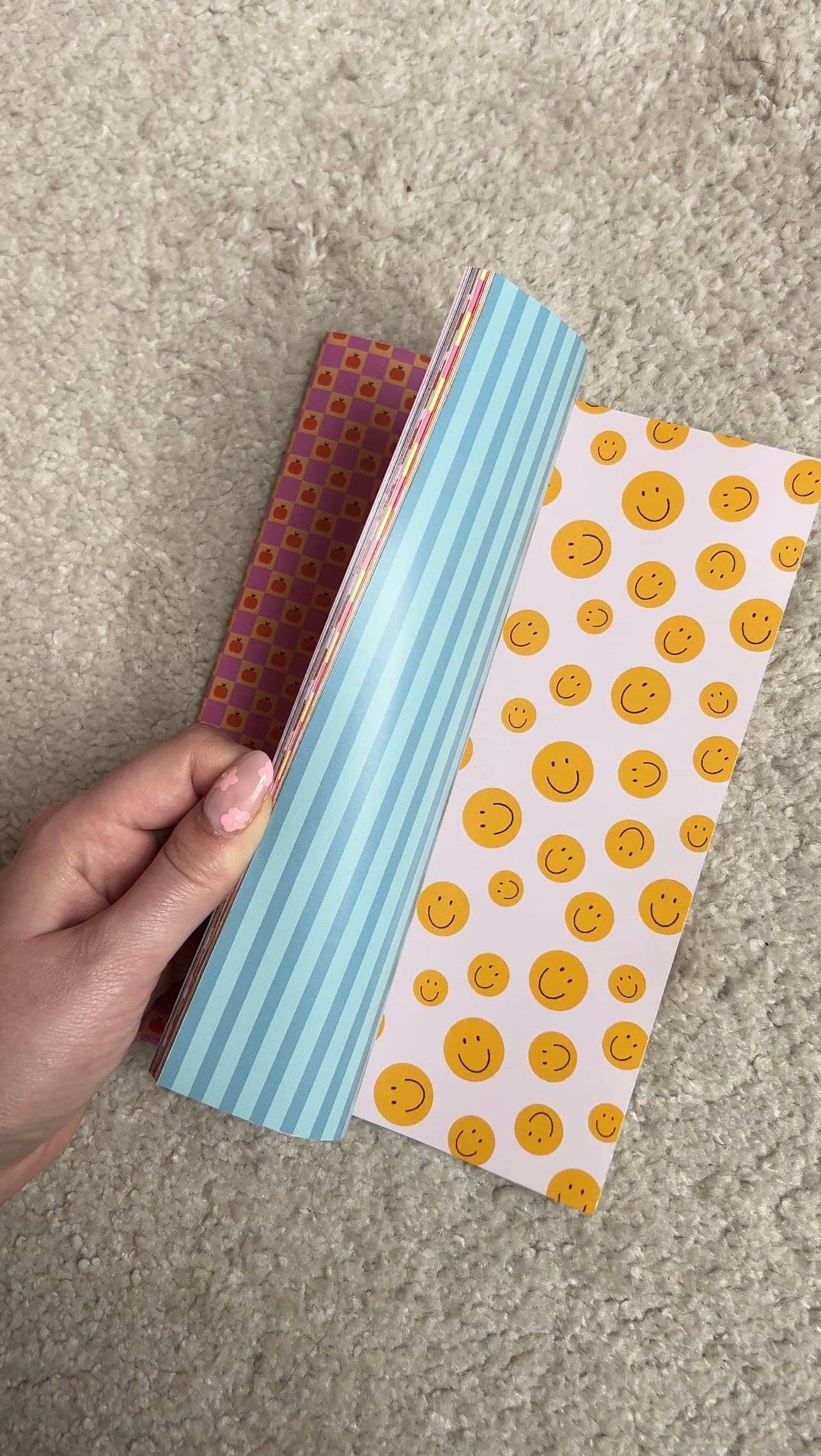 Papier Scrapbooking - Motifs colorés