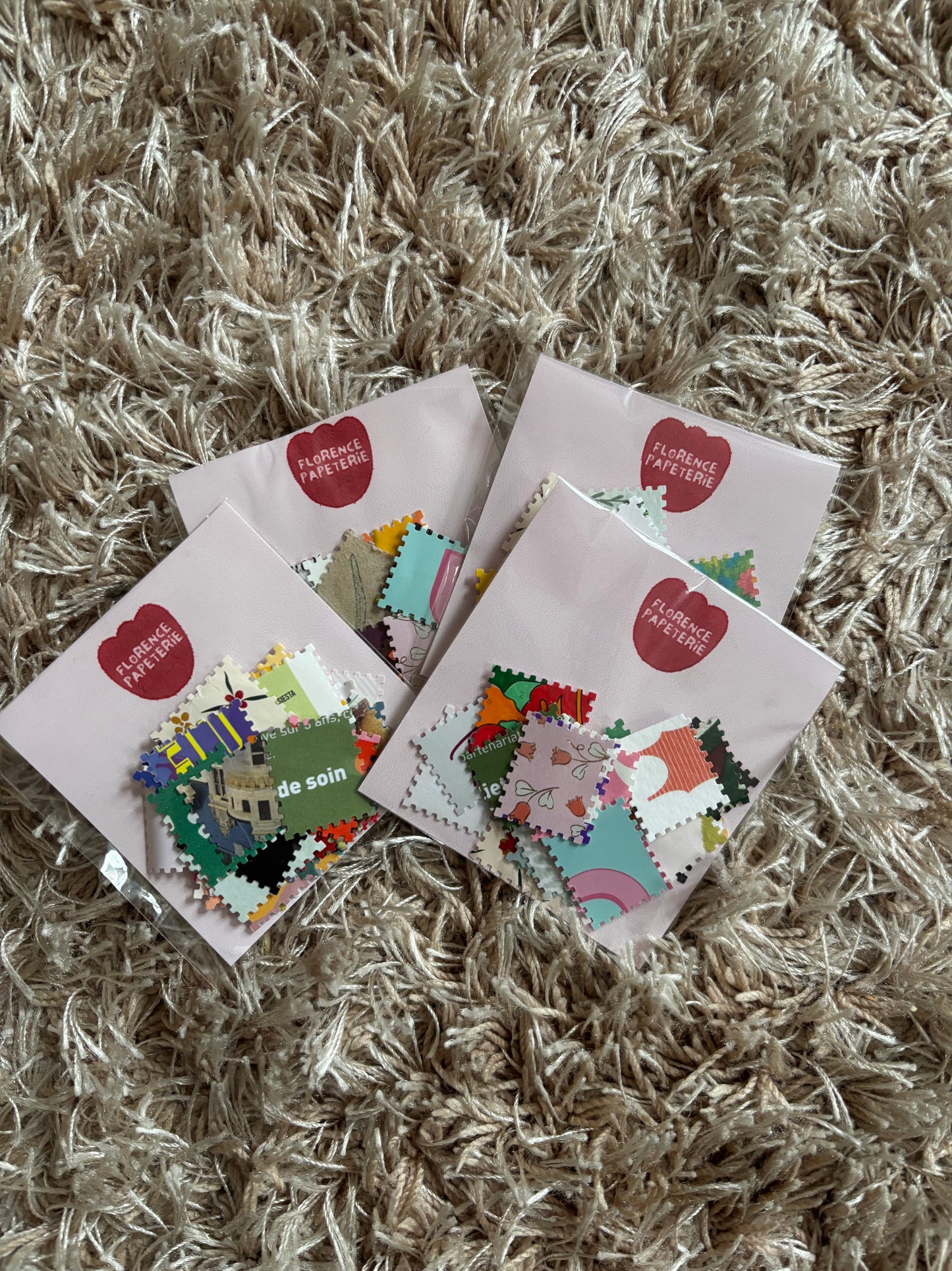 Timbres à coller pour le scrapbooking