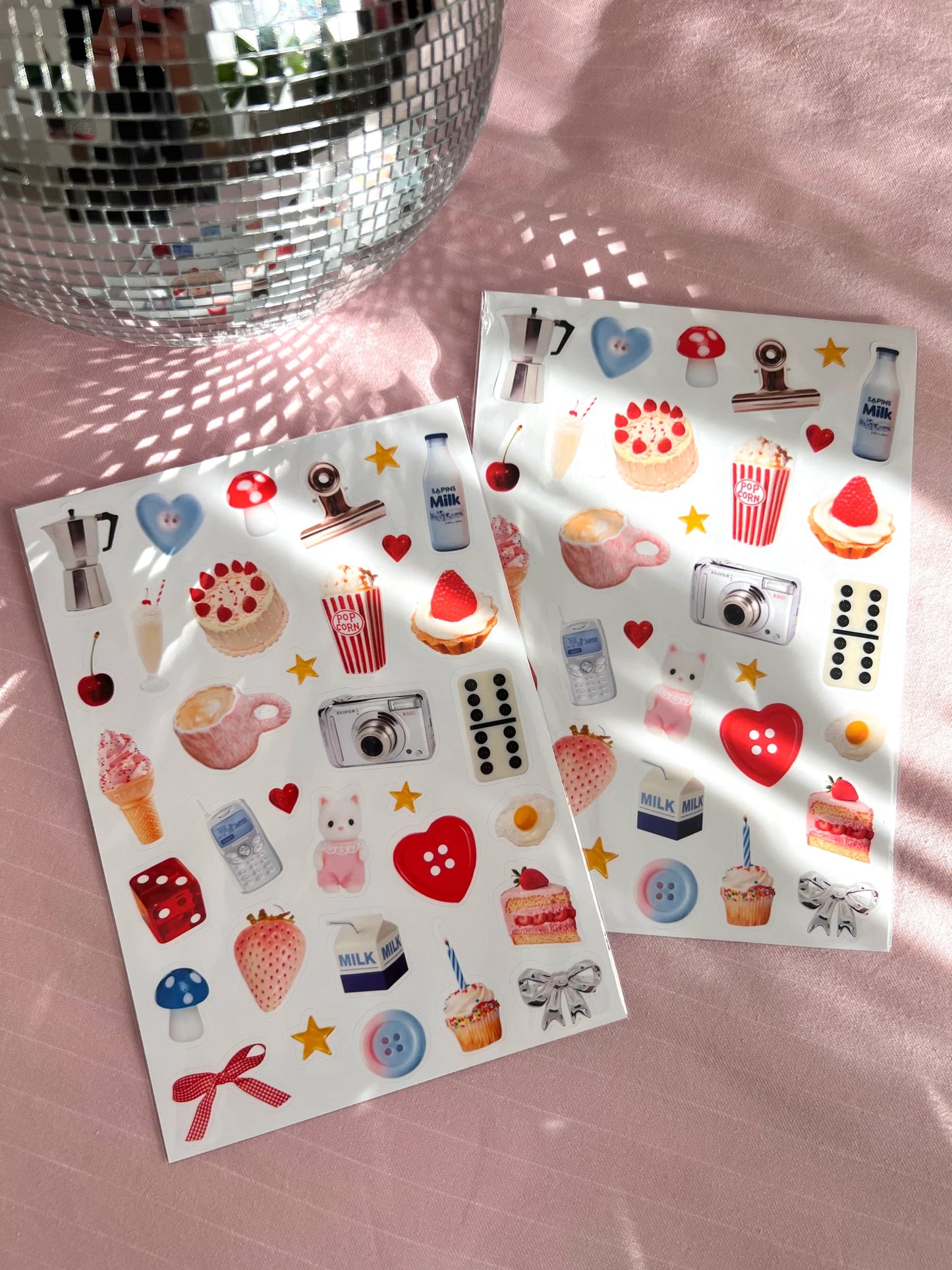 Planche de stickers - The ultimate trinket