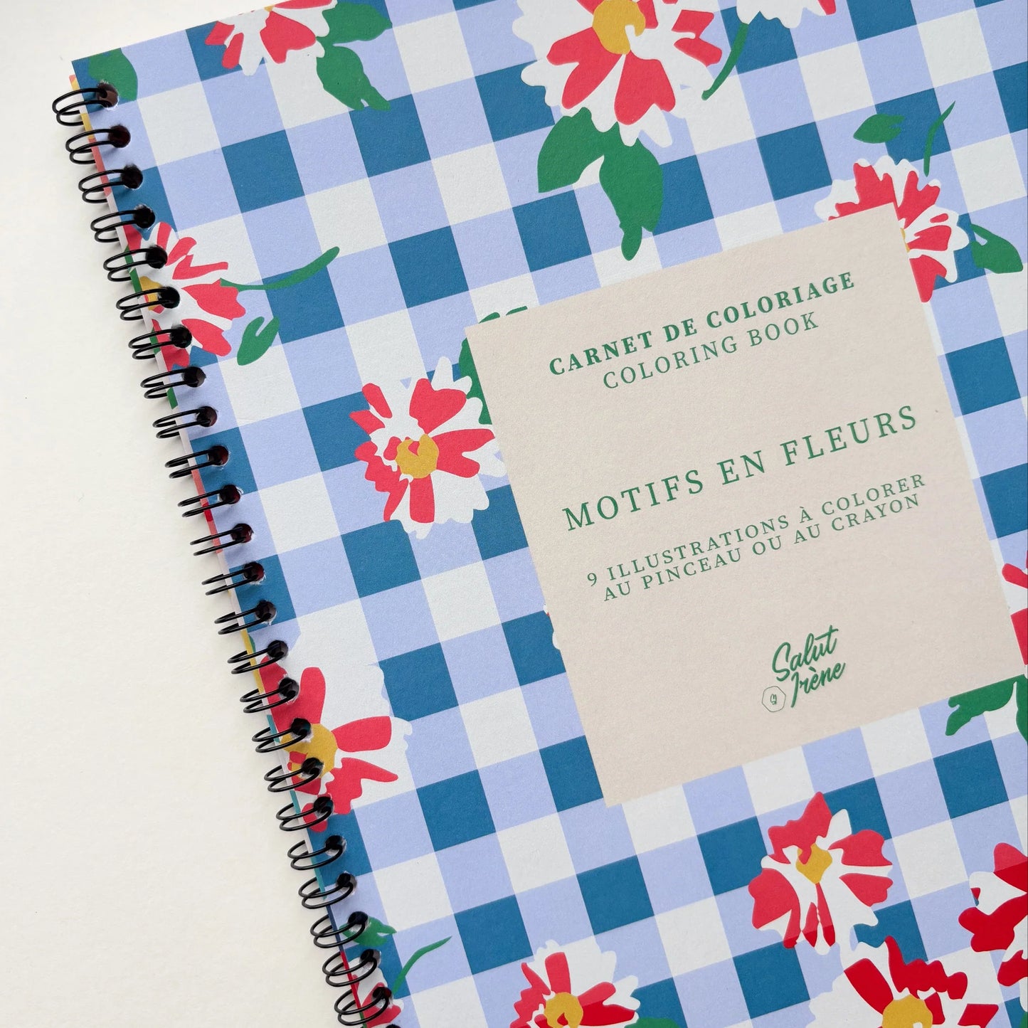 Carnet de coloriage - Motifs en fleurs