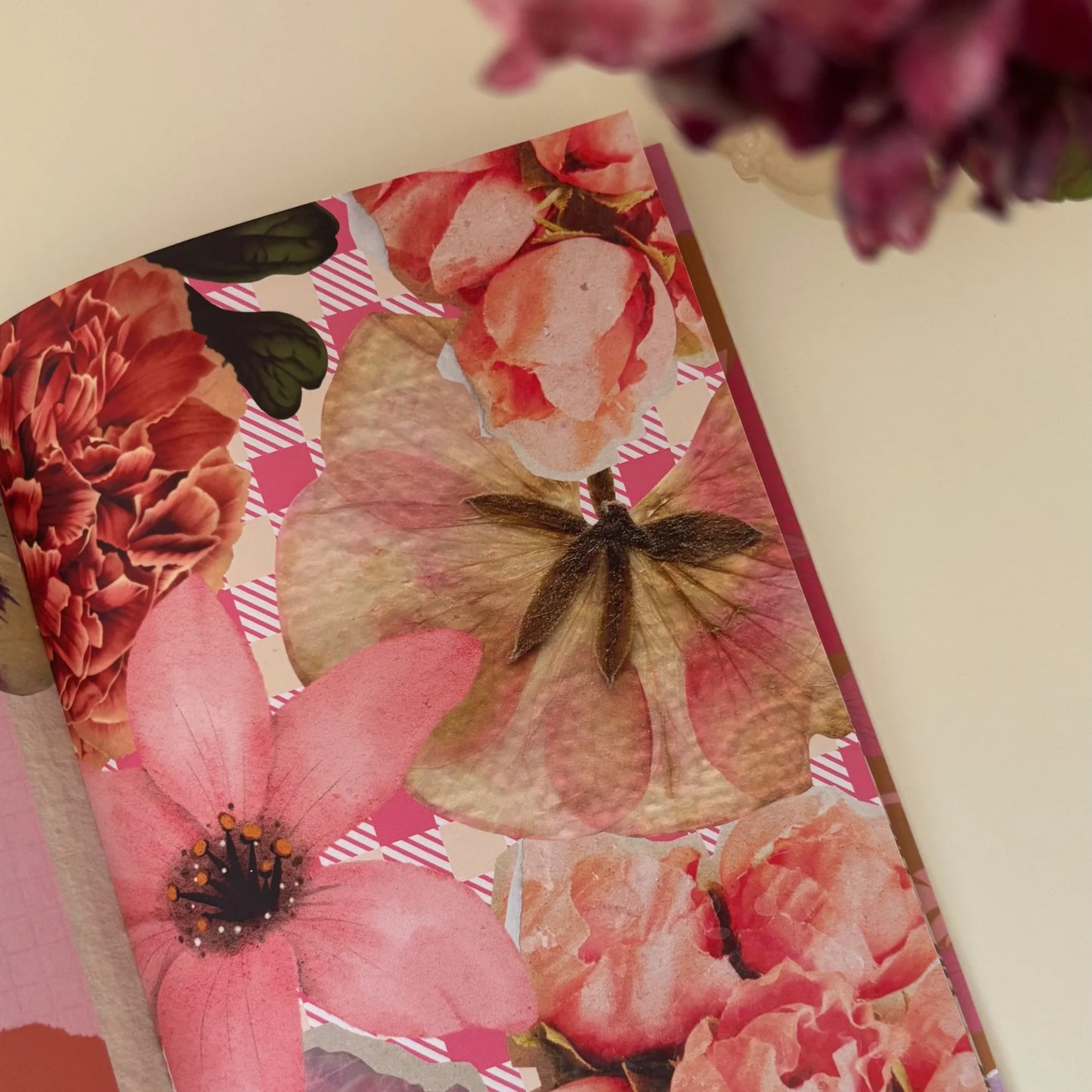 Carnet de scrapbooking - Fleurs