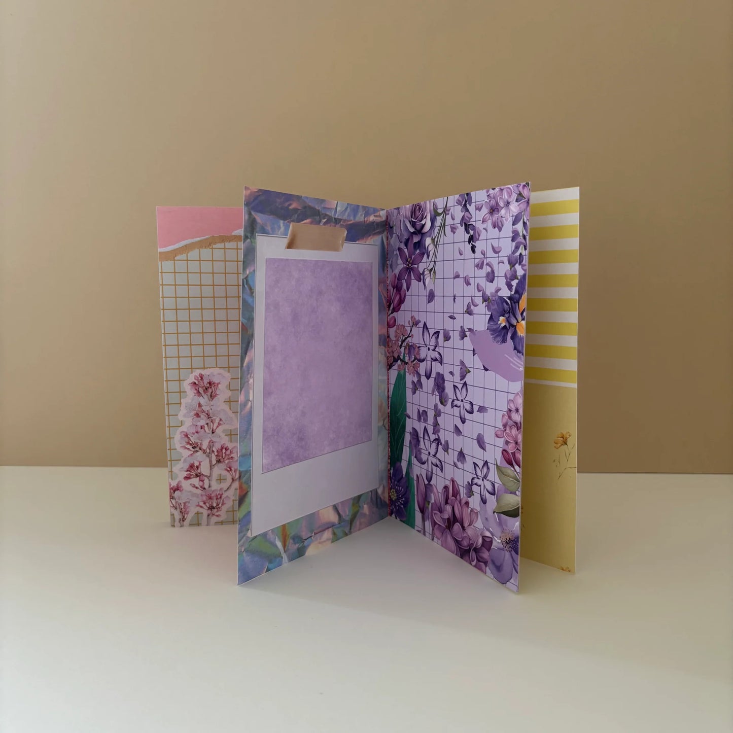 Carnet de scrapbooking - Fleurs