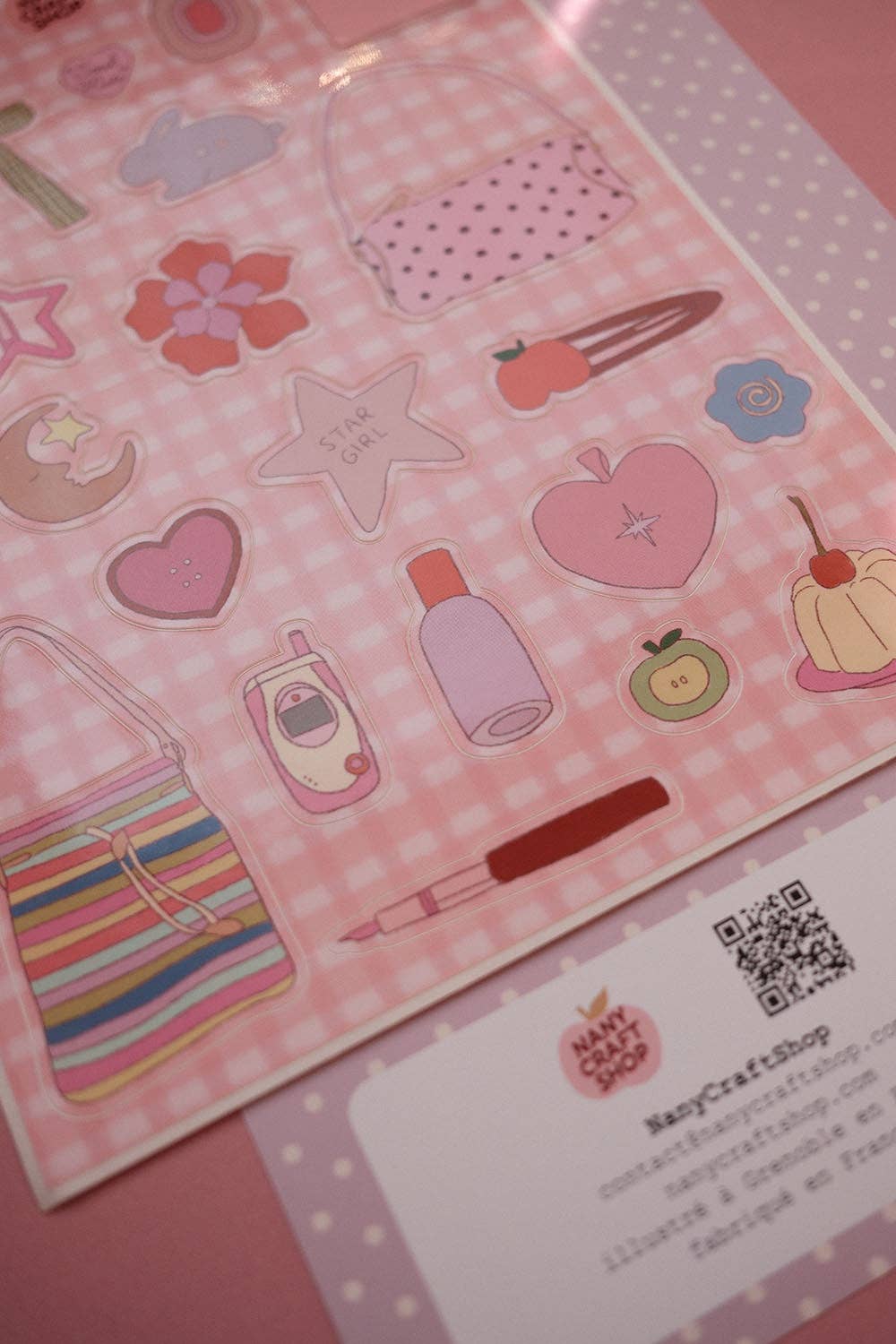 Planche de stickers - What's in my bag